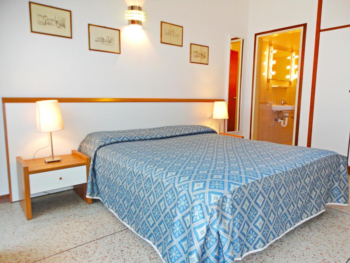 Yachting Residence Lignano Sabbiadoro Ngoại thất bức ảnh