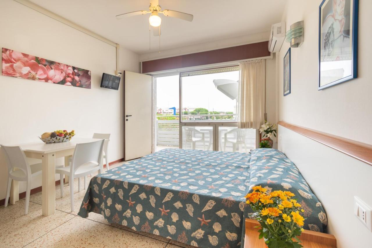 Yachting Residence Lignano Sabbiadoro Ngoại thất bức ảnh