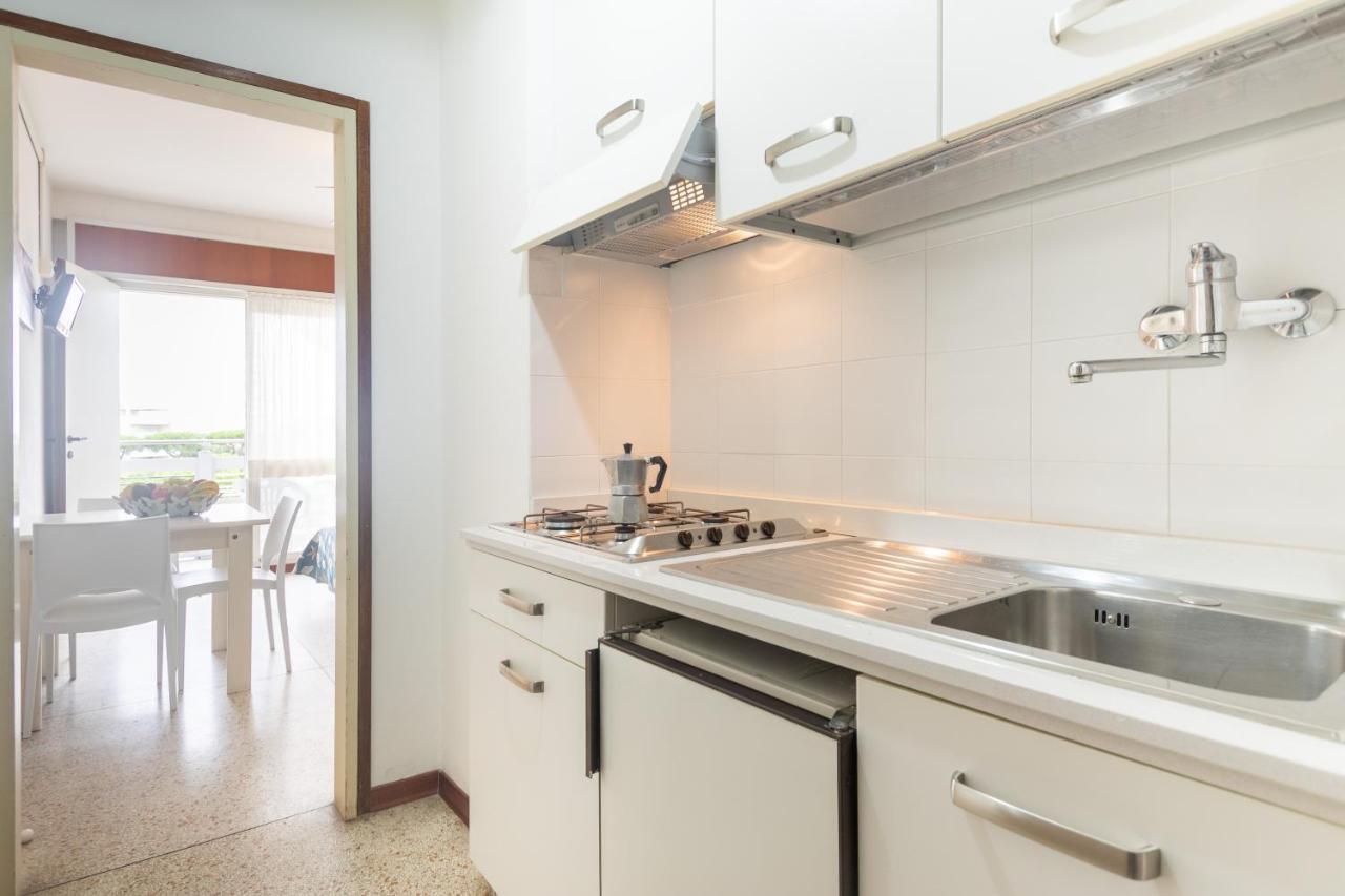 Yachting Residence Lignano Sabbiadoro Ngoại thất bức ảnh