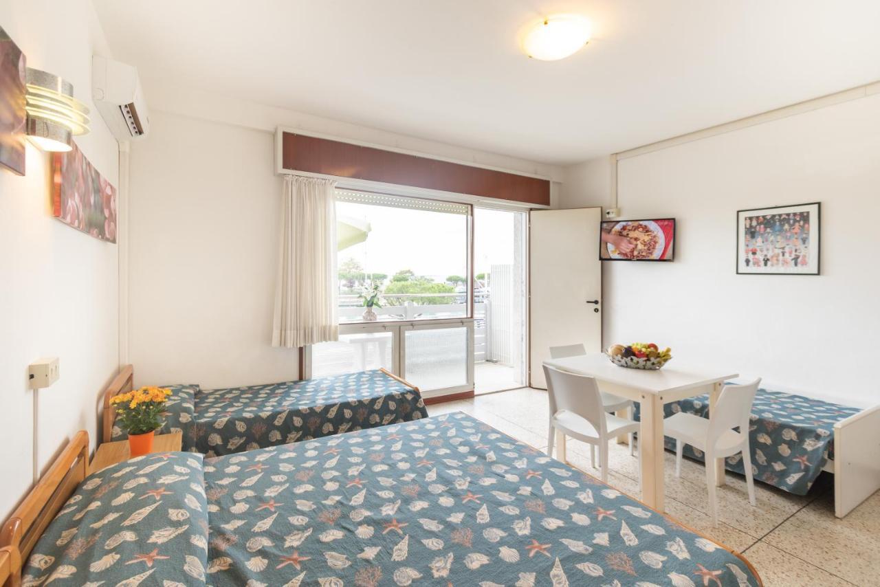 Yachting Residence Lignano Sabbiadoro Ngoại thất bức ảnh